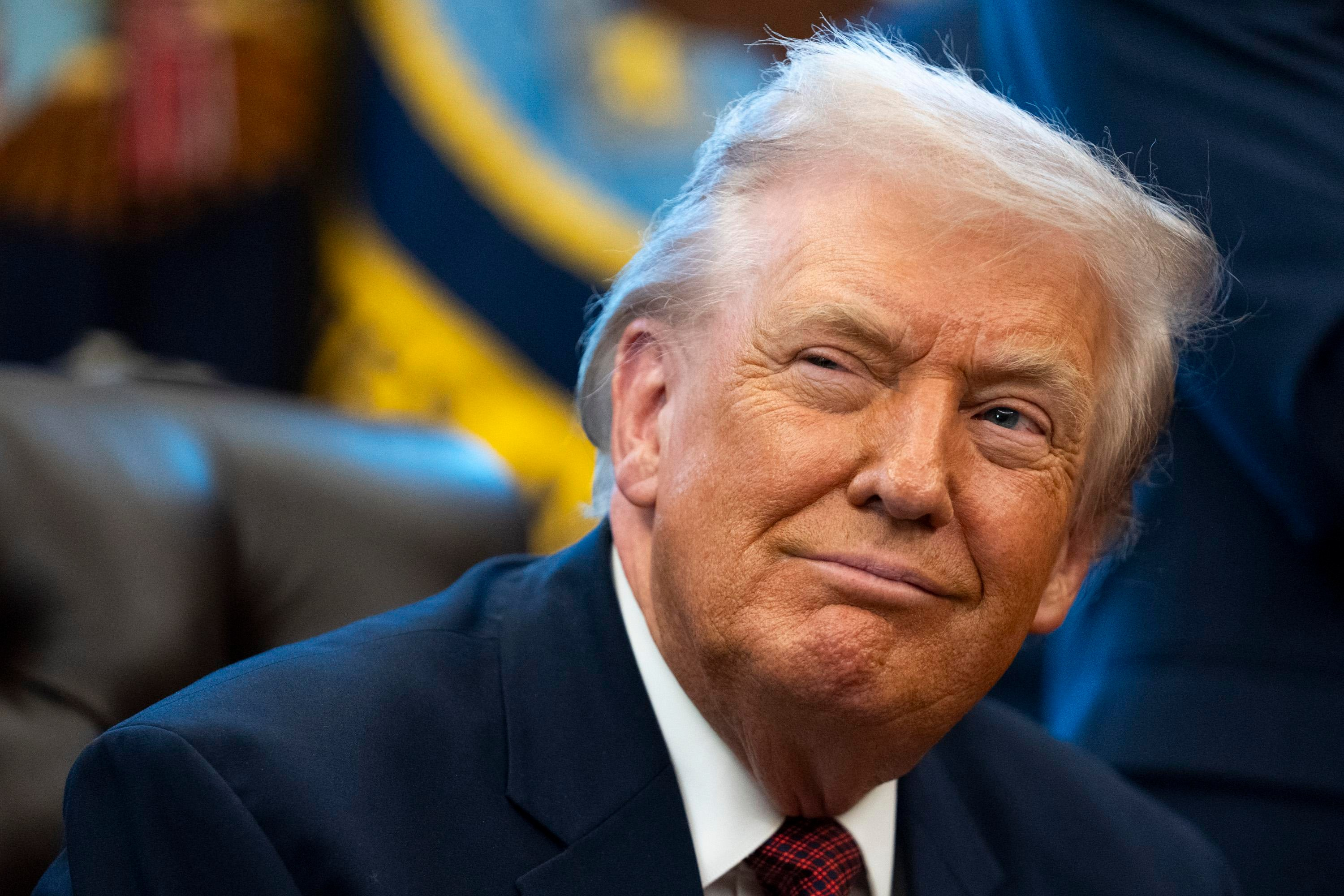 Trump order swaps federal AI wording for Super Intelligence on official channels