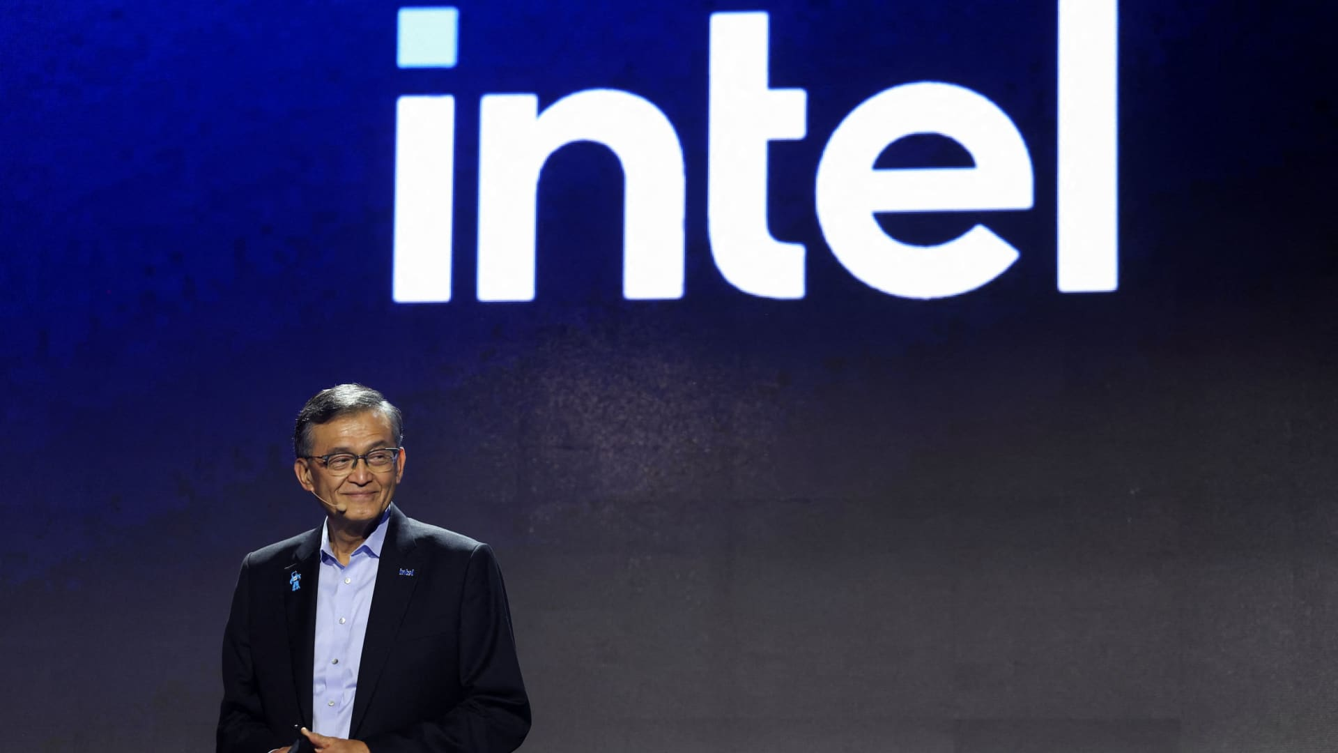 Intel Q2 revenue jumps 25% to $16.1B on AI data center demand