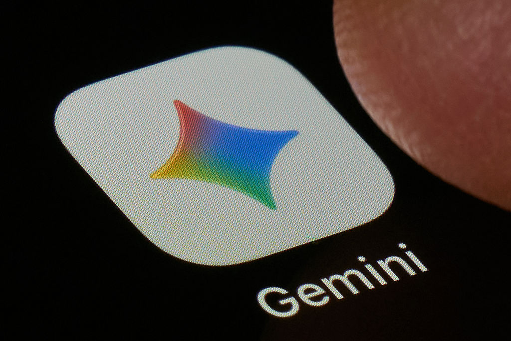 Google Gemini hits 950M monthly users, nears ChatGPT’s billion